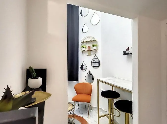 Au Grasl Un * נאנט